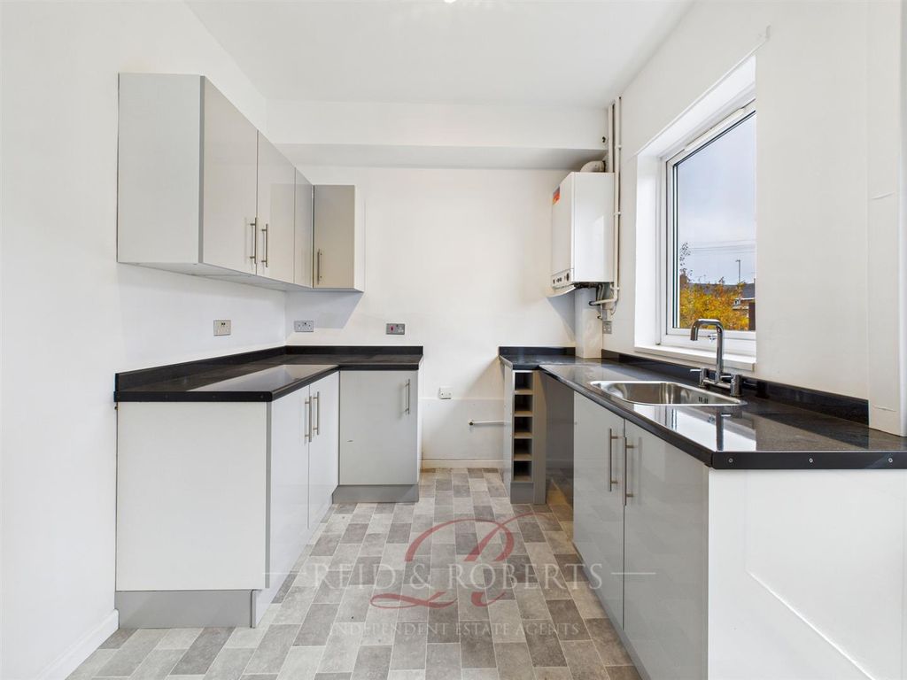 Property photo 3 of 19 Cam03999G0-Pr0202-Still005.Jpg