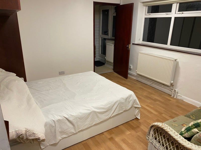 Property photo 1 of 4
