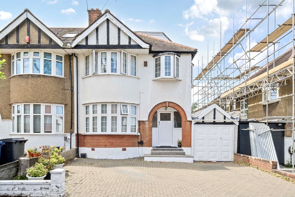 Property photo 1 of 13