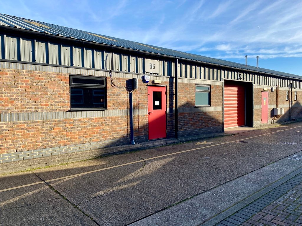 Property photo 1 of 5 Photo 3