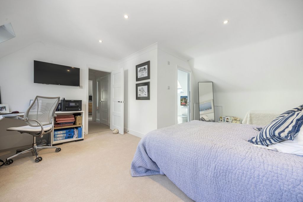 Additional image 33 of 3 bed mews to rentFauconberg Road, Cheltenham GL50