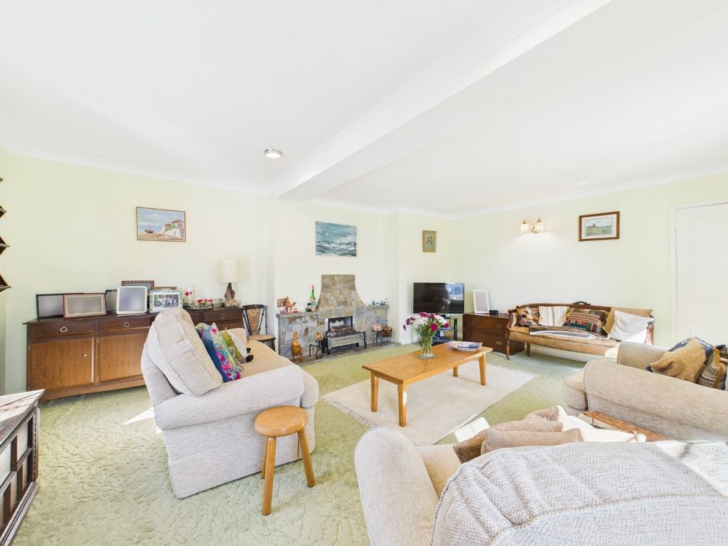 Property photo 3 of 25 3438517