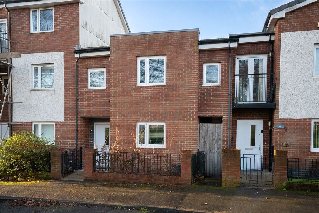 Property photo 1 of 11 Picture No. 02