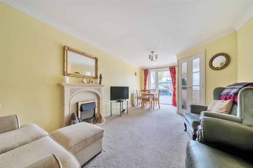 Property photo 2 of 13 Living Room