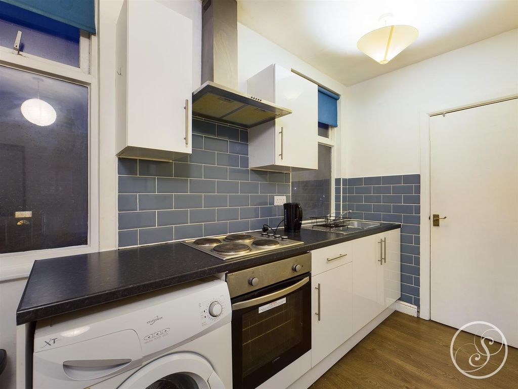 Property photo 3 of 5 Cam00408P1-Pr0319-Still03.Jpg