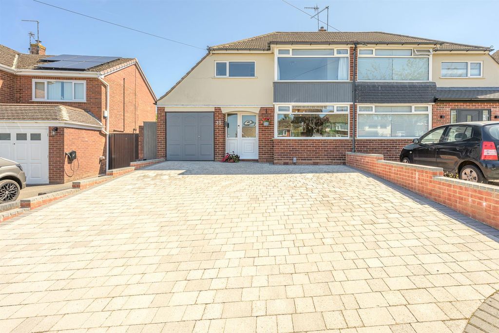 Property photo 1 of 21