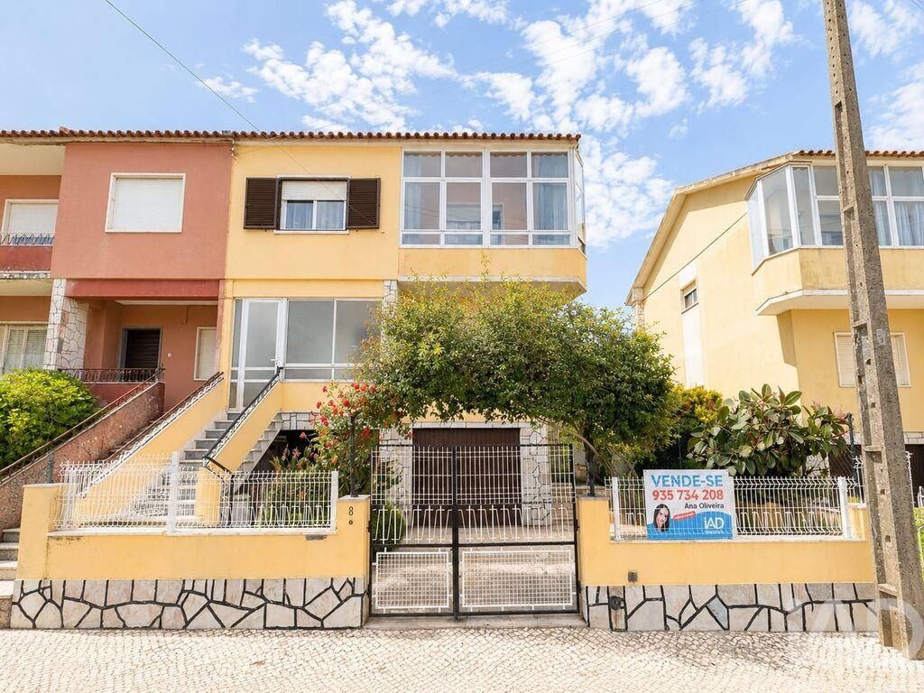 Property photo 1 of 33