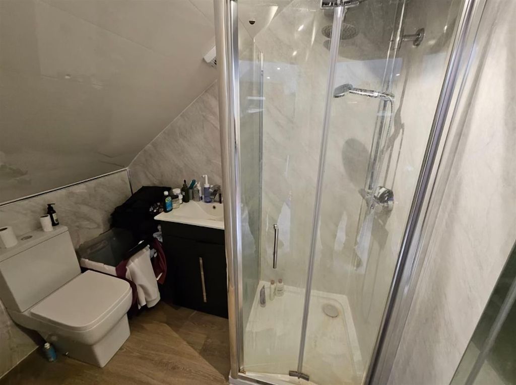 Property photo 2 of 3 Q8Yir-Lqt0Gegvcullktkw.Jpg