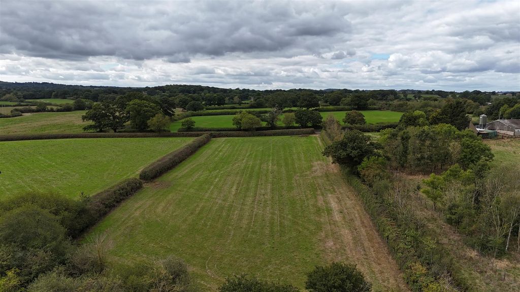 Property photo 2 of 6 Dji_20260909132052_0571_D.Jpg