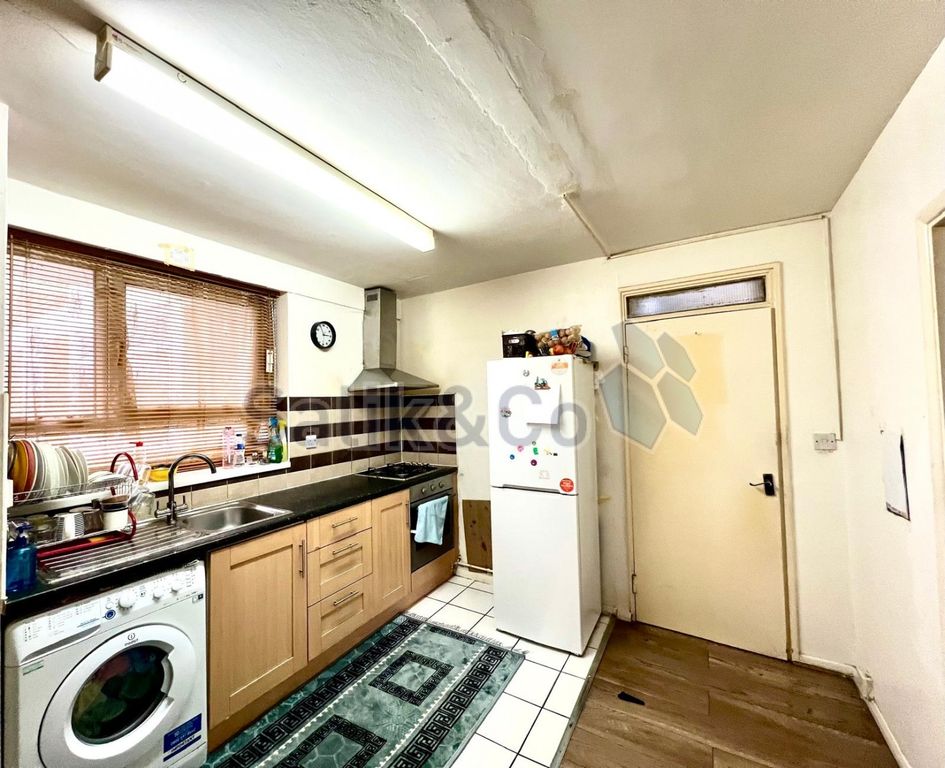 Property photo 2 of 7 Image 2