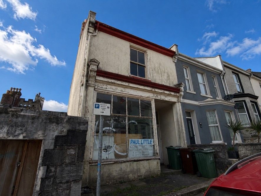 Property photo 1 of 11