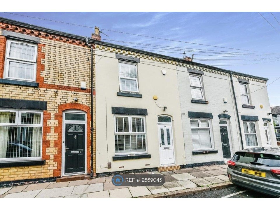 Property photo 1 of 12