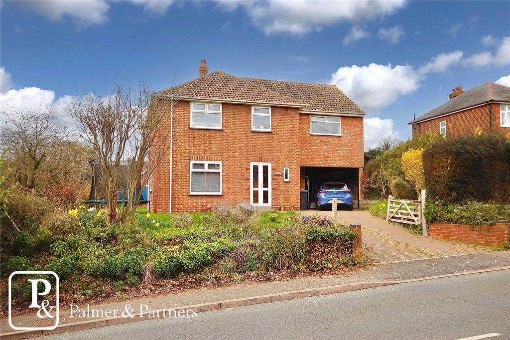 Property photo 1 of 38 Picture No. 02