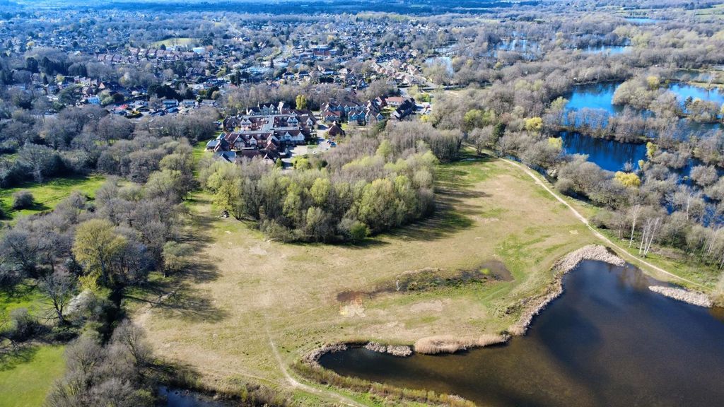 Property photo 3 of 47 Photo-2026-03-27-05-36-63.Jpg