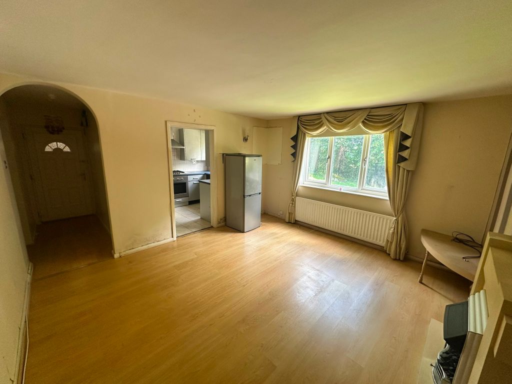 Property photo 3 of 9