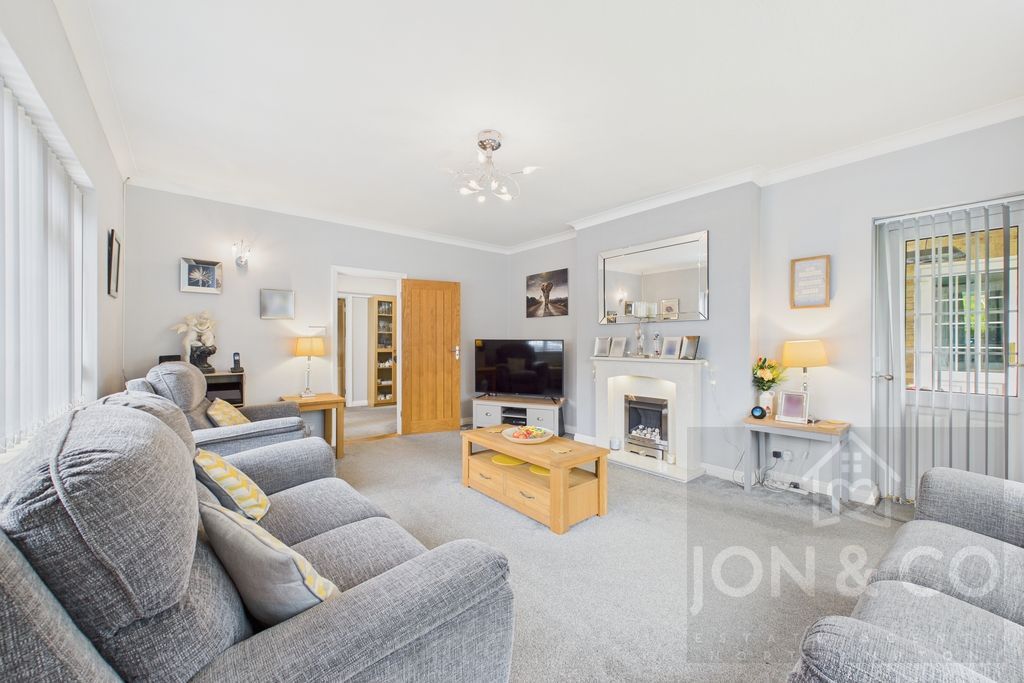 Property photo 3 of 25