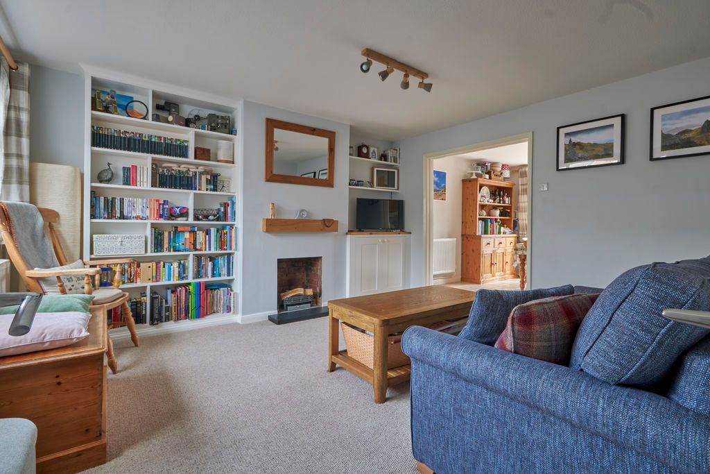 Property photo 2 of 19 Living Room