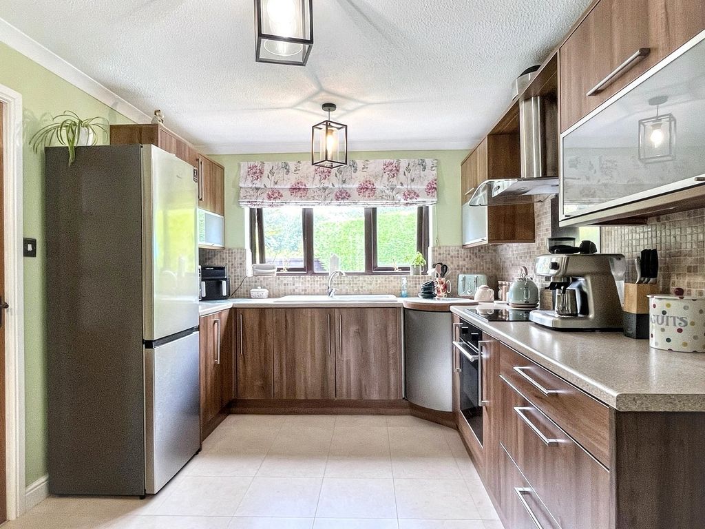 Property photo 2 of 22 Not Specified