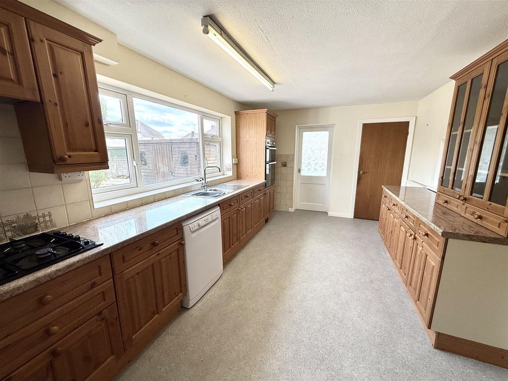 Property photo 3 of 18 Img_0285.Jpg