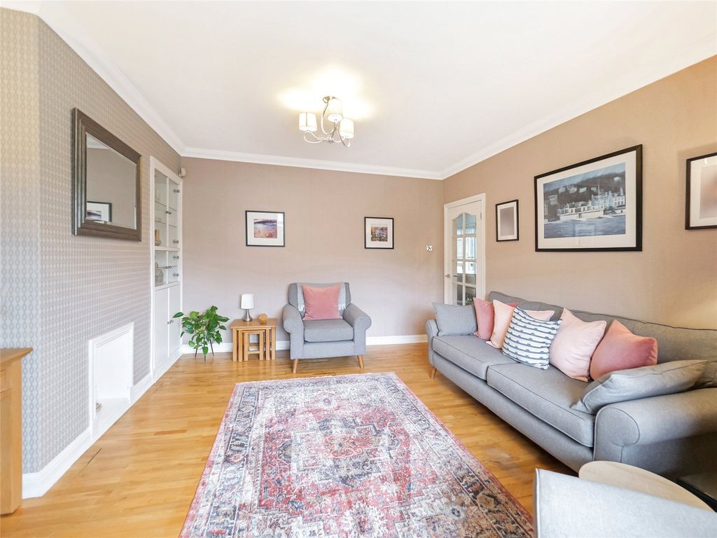 Property photo 3 of 21 Picture No. 01