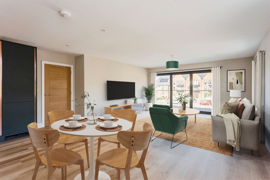 Property photo 3 of 12