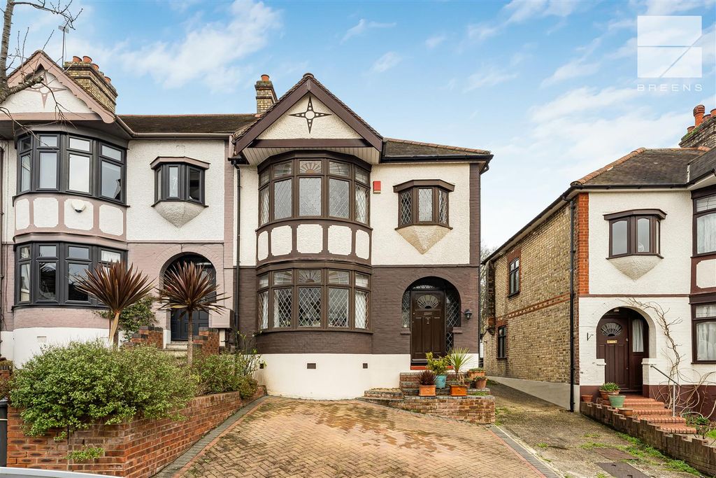 Property photo 1 of 34 11_73551_Watermarked.Jpg