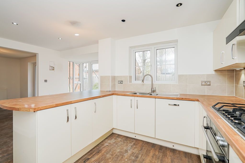 Property photo 2 of 30 Photo 29