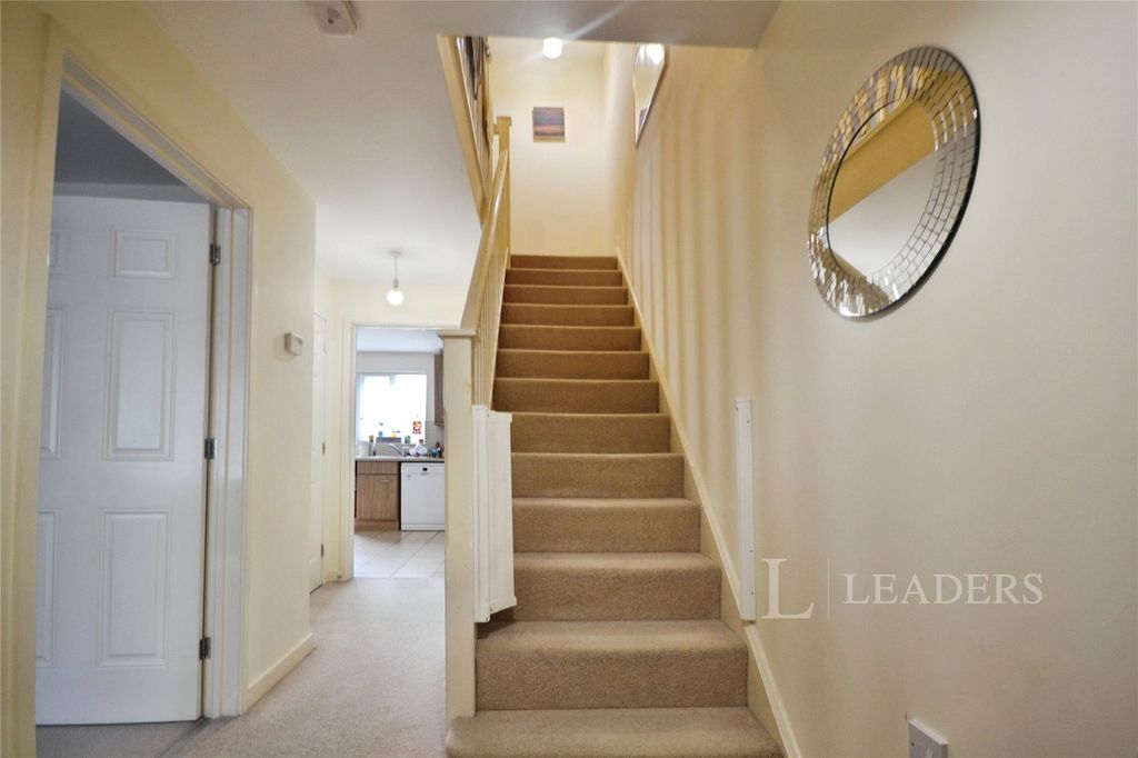 Property photo 2 of 18 Picture No. 55