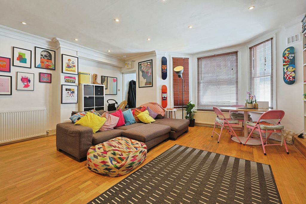 Property photo 2 of 14 Open Plan Living