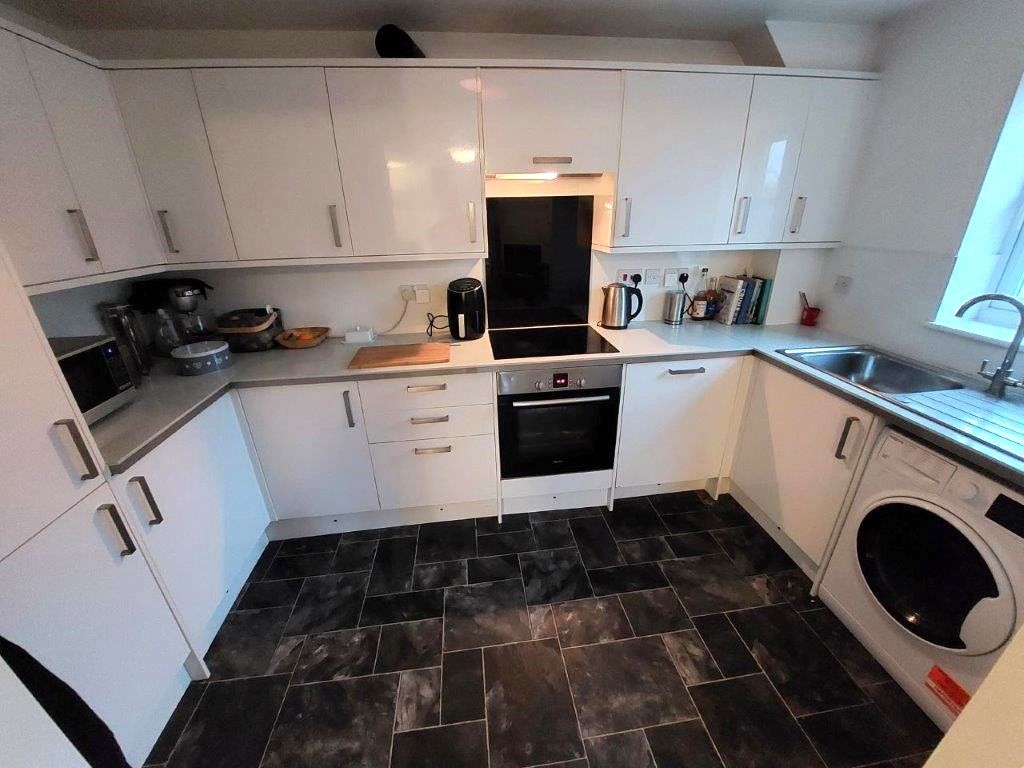 Property photo 3 of 14 20241205_141856 (002)