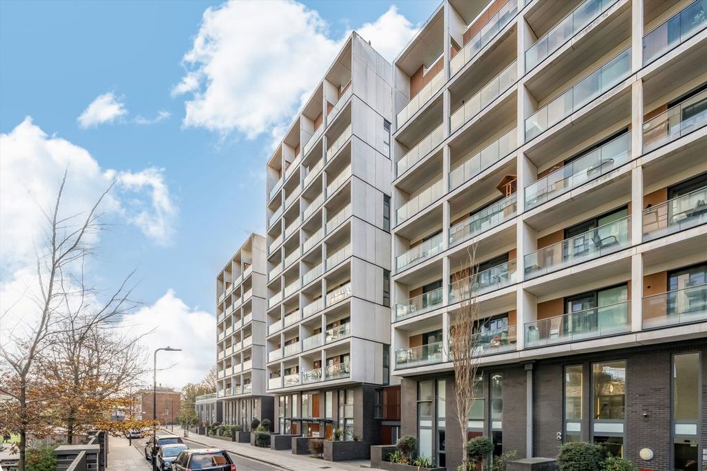 Property photo 1 of 6