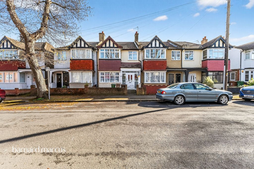 Property photo 1 of 16