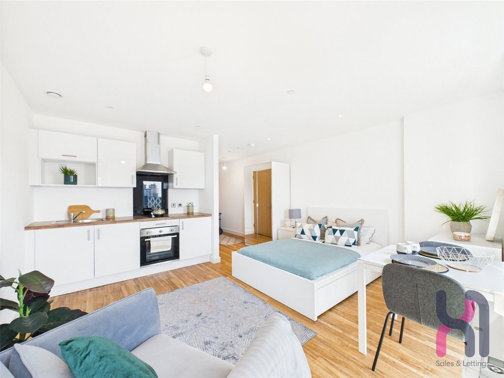 Property photo 1 of 10 Picture No. 06