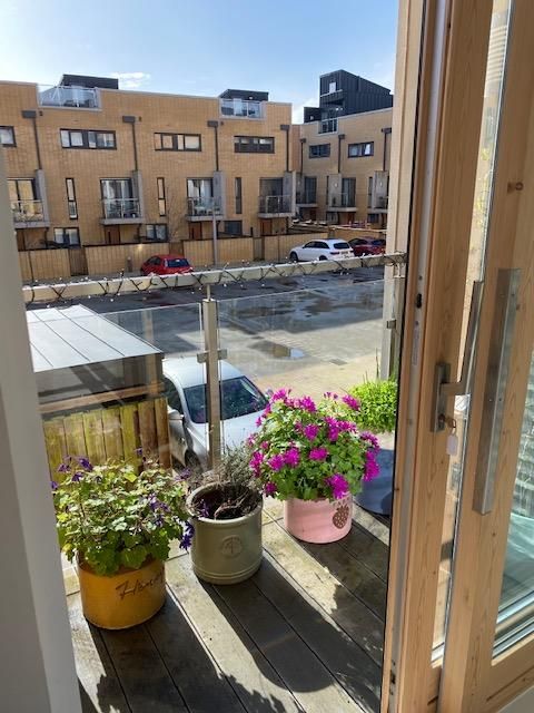 Property photo 2 of 17 Balcony