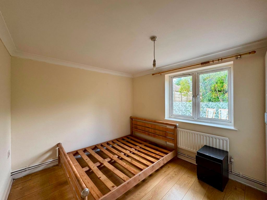 Property photo 3 of 7 47A Highmead Crescent, Ha0 4Eq (7)