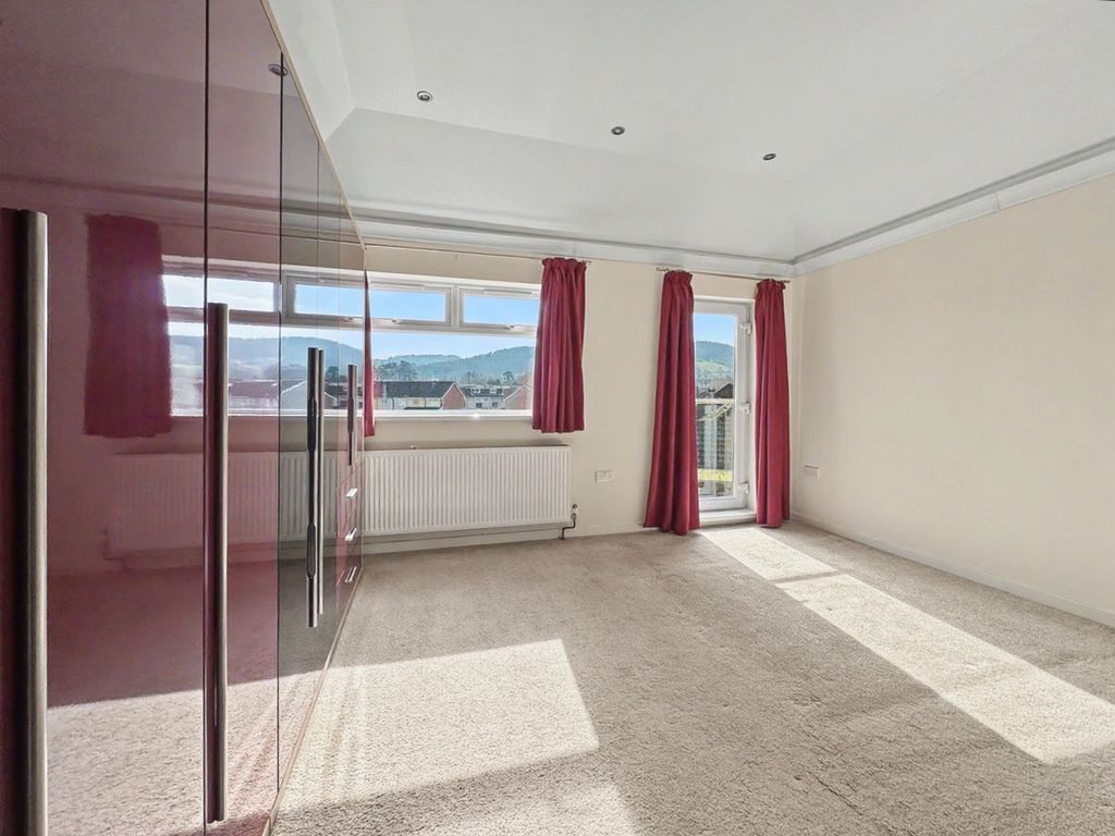 Additional image 11 of 4 bed semi-detached house to rentBrynau Road, Caerphilly CF83