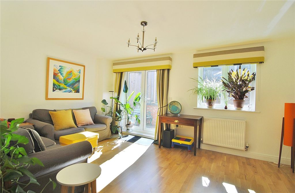 Property photo 3 of 22 Picture No. 48