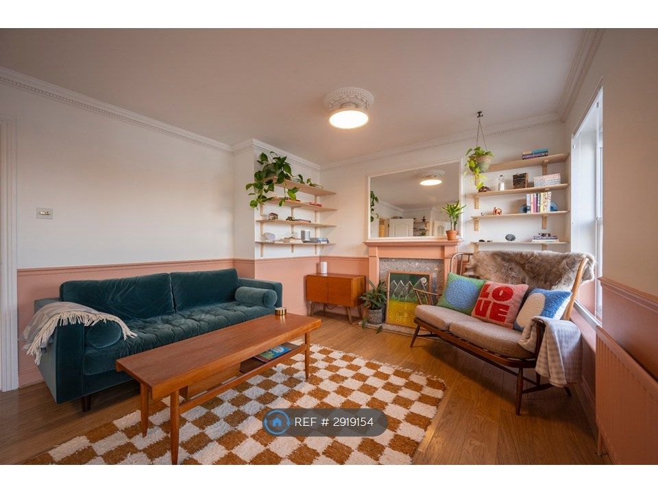 Property photo 1 of 34