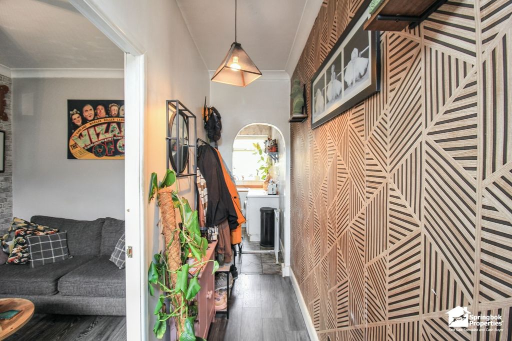 Property photo 3 of 15 Image 2