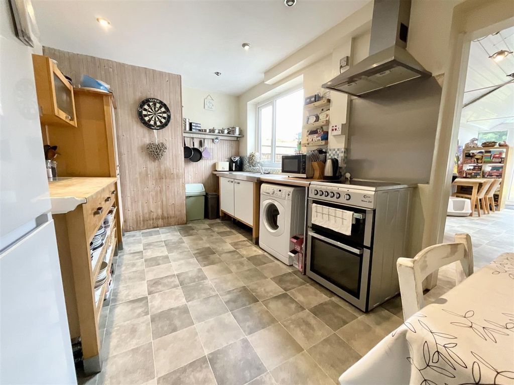 Property photo 3 of 17 Img_4233.Jpeg