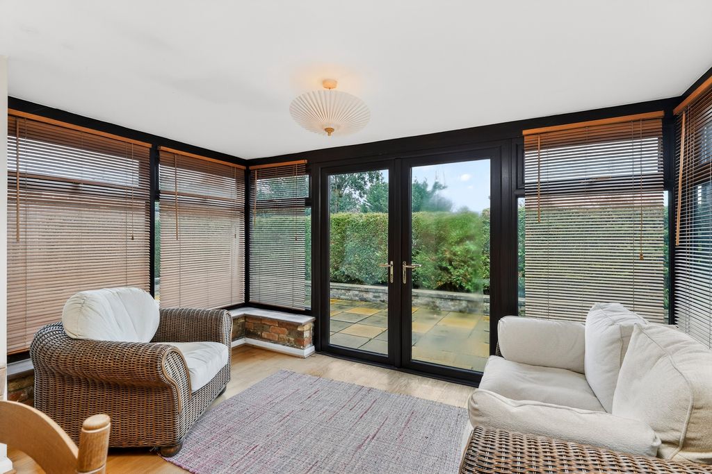 Property photo 1 of 25