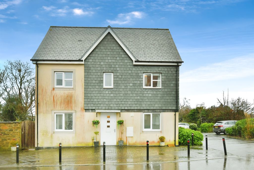 Property photo 1 of 20