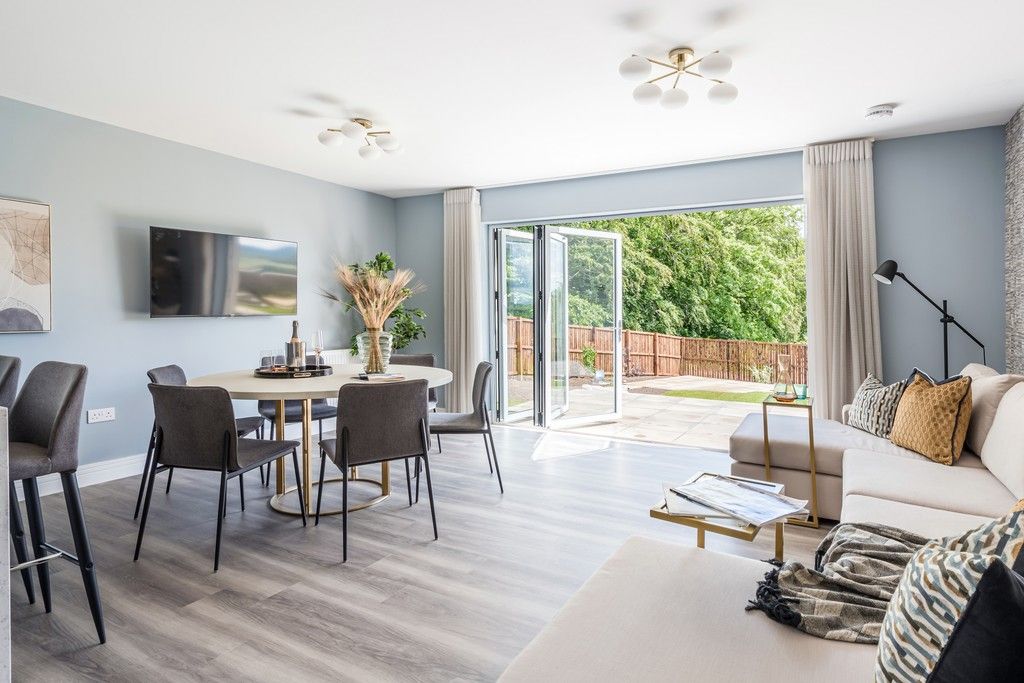 Property photo 2 of 19 Belwood Oaks, Penicuik
