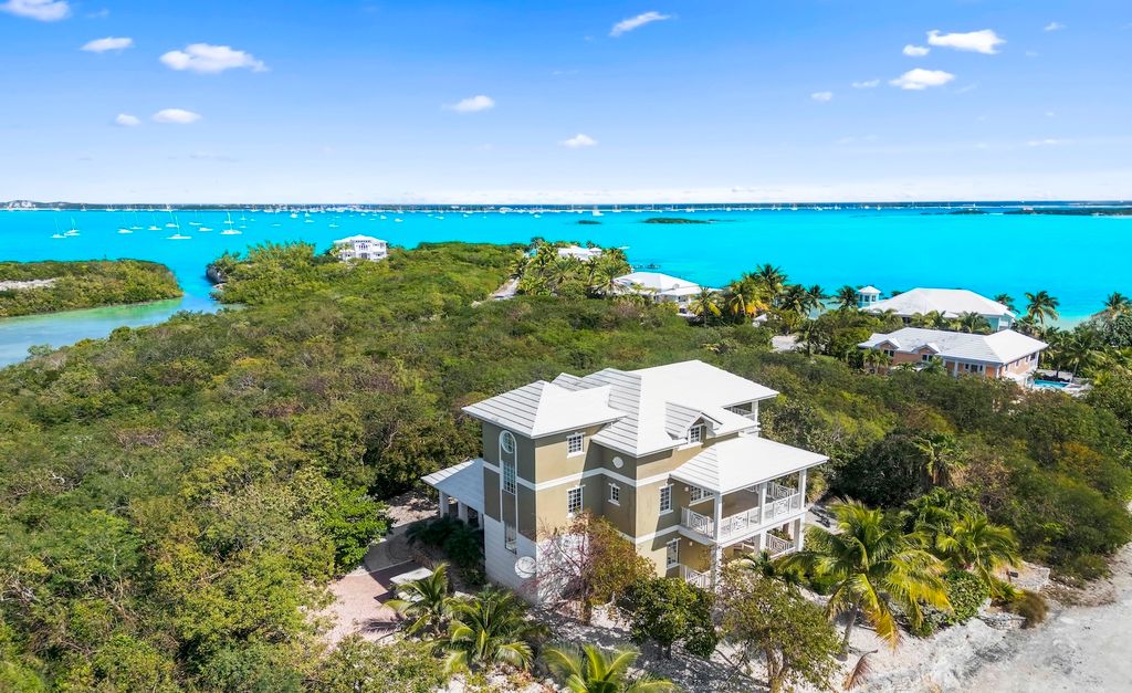 Property photo 1 of 9