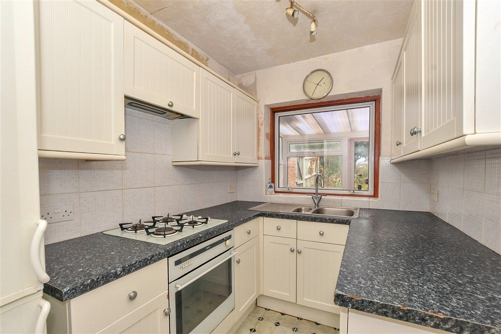 Property photo 2 of 15 Kitchen
