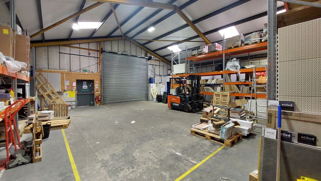 Property photo 3 of 8 Photo 9