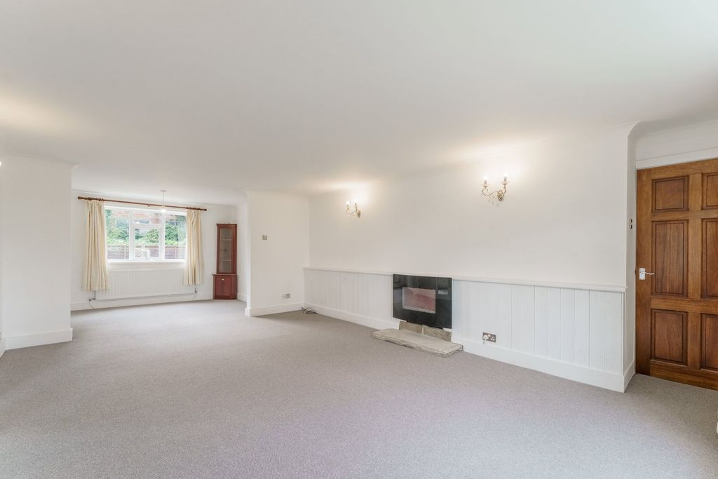Property photo 3 of 22