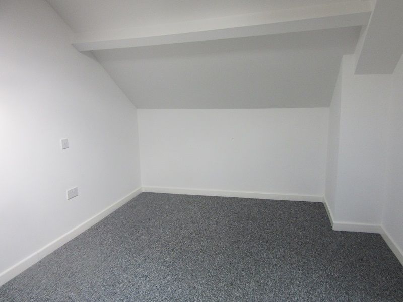 Property photo 3 of 5 Master Bedroom