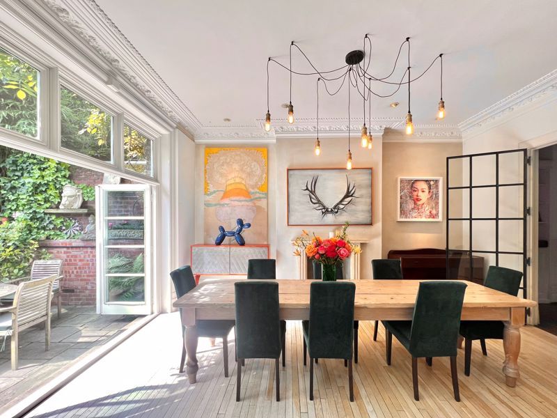 Property photo 3 of 22 Dining To Garden Vendor Shot