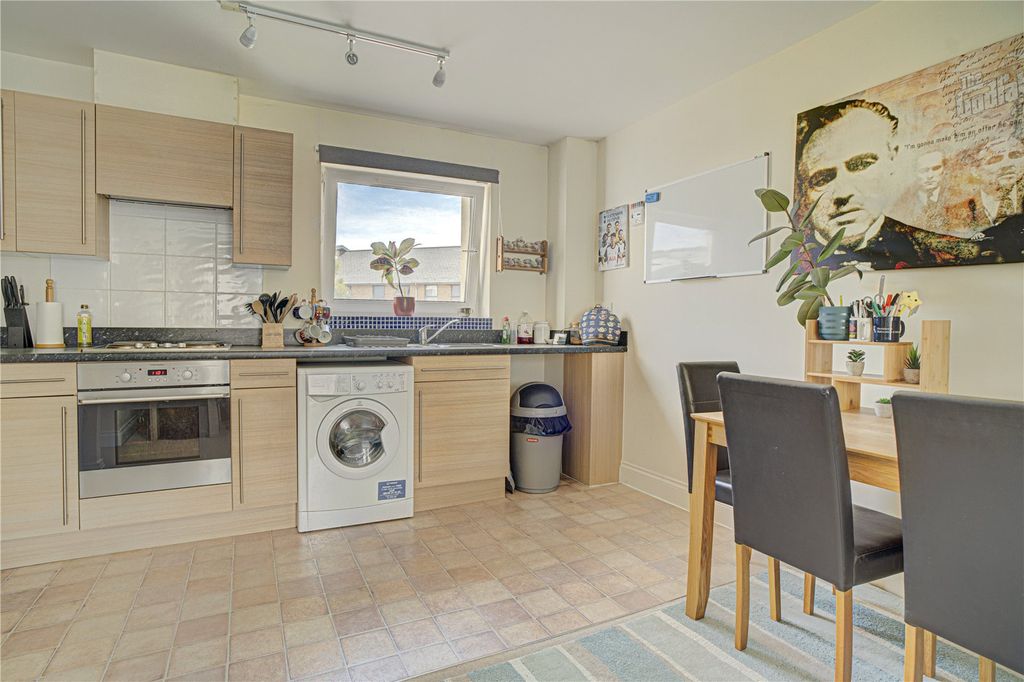 Property photo 2 of 7 Picture No. 02